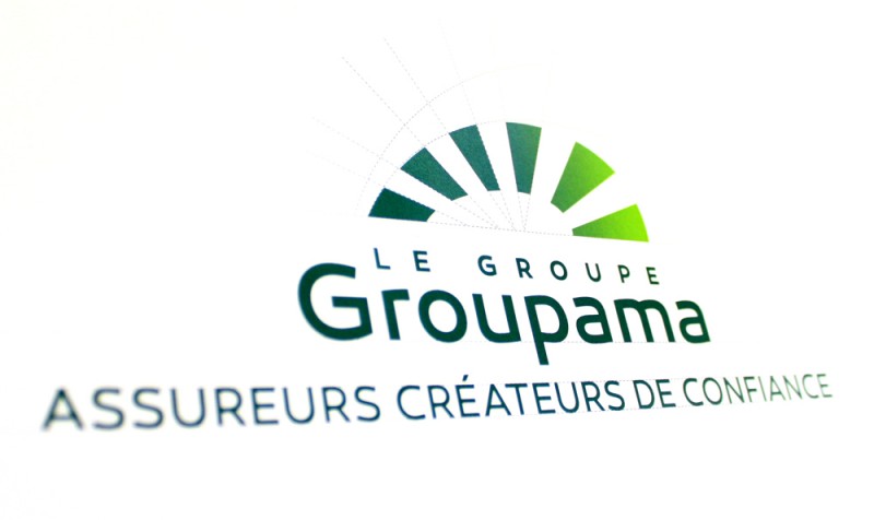 Construction du logo Groupama par l agence secrète